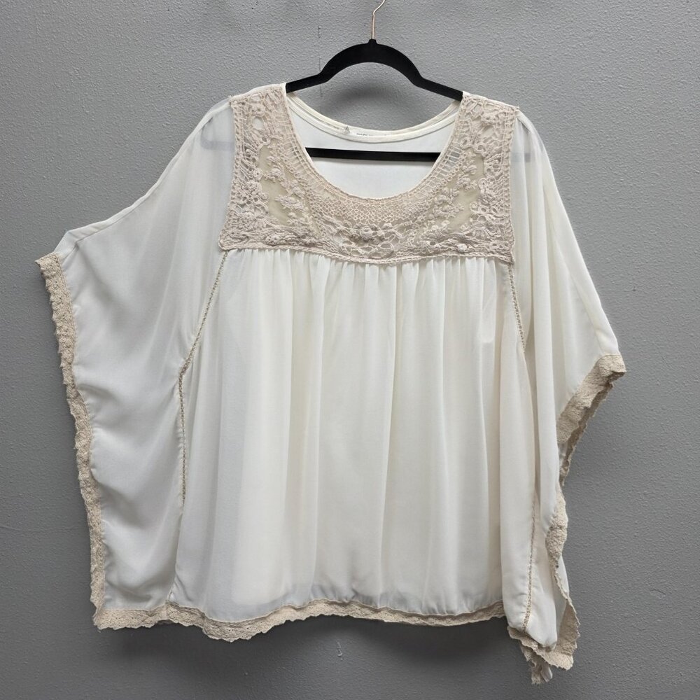 Maurices Shirt Womens 2 White Sheer Poncho Kimono Lace Crochet Boho Top